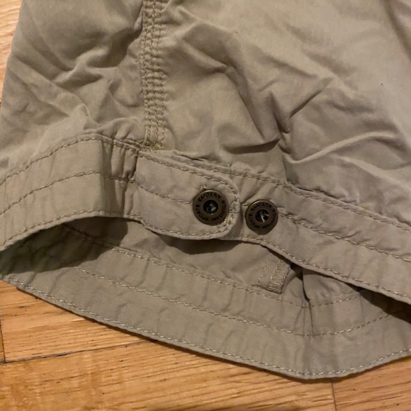 Hiking capris - Picture 3 of 12